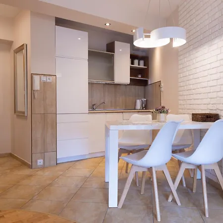 Aba Pilsudskiego 41 アパート