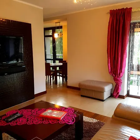 Aba Pilsudskiego 41 アパート *